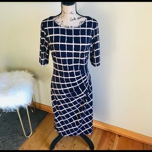 💜2/$15 Mid length plum/tan dress (NWOT)